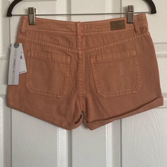 O’Neil Peach Colored Shorts - Picture 3 of 4